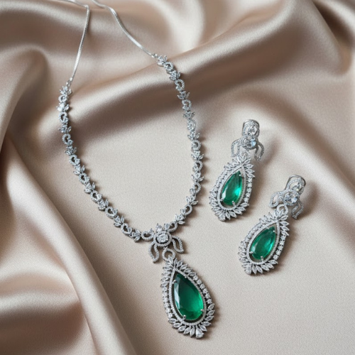 Elegant Zircon and Green Glass Stone Necklace